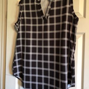 Amaryllis plaid top